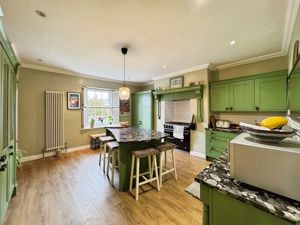 Photo 21- click for photo gallery